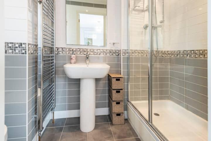 Bienvenue In Newhaven Luxury Superking Or Standard Or Budget Rooms Εξωτερικό φωτογραφία